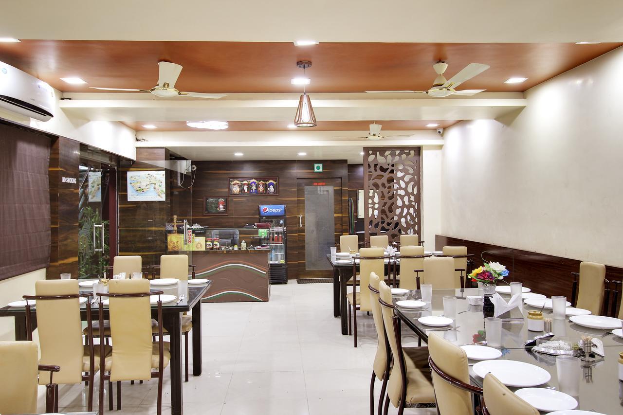 Daksh Hotel And Restaurant Talala 外观 照片